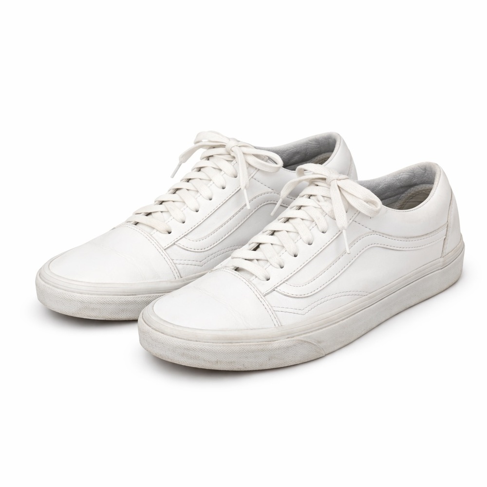 Vans Old Skool White Leather | Streetwear + Minimalist | Women’s 9 / Men’s 7.5